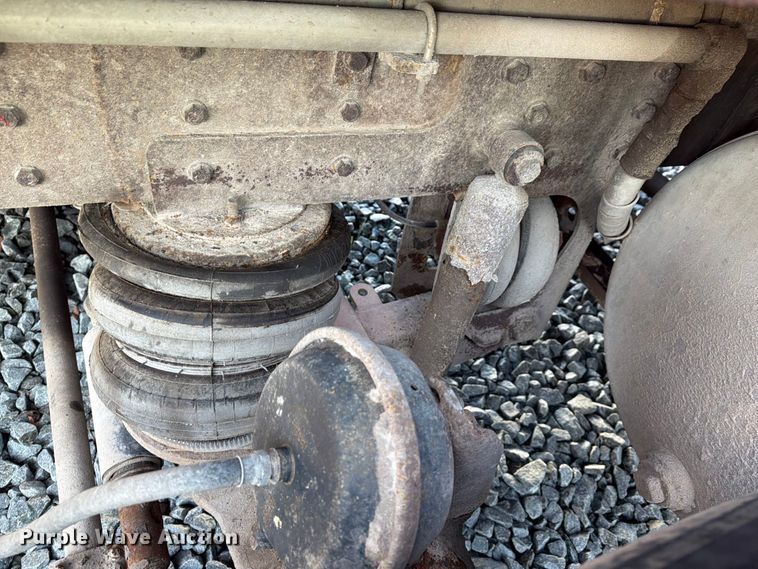 image for item YA5027 2006 Western Star 4900 crane truck
