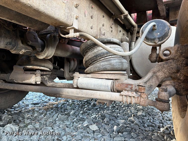 image for item YA5027 2006 Western Star 4900 crane truck