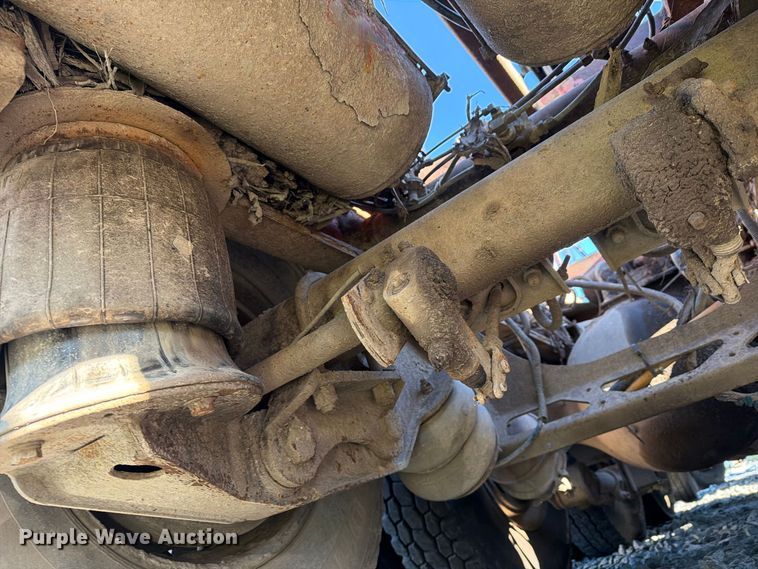 image for item YA5027 2006 Western Star 4900 crane truck