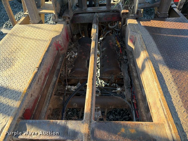 image for item YA5027 2006 Western Star 4900 crane truck