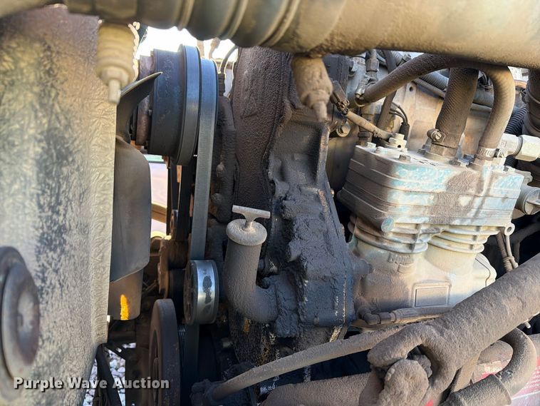 image for item YA5027 2006 Western Star 4900 crane truck