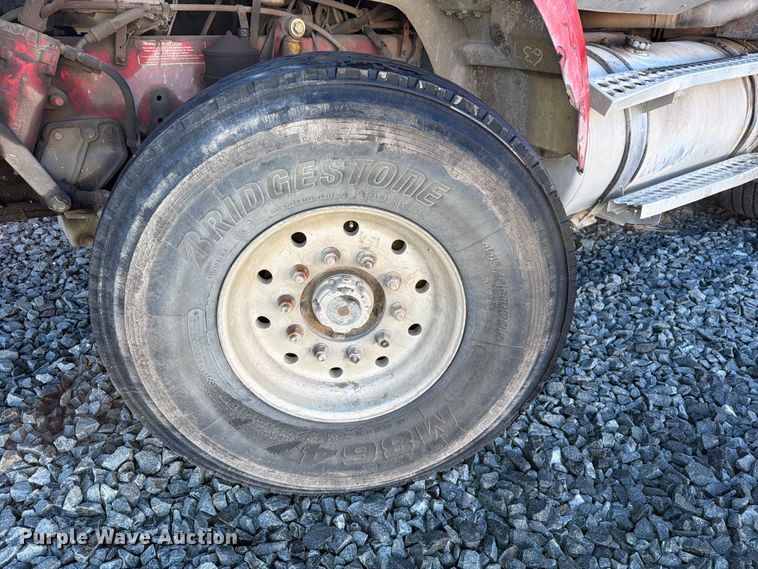 image for item YA5027 2006 Western Star 4900 crane truck