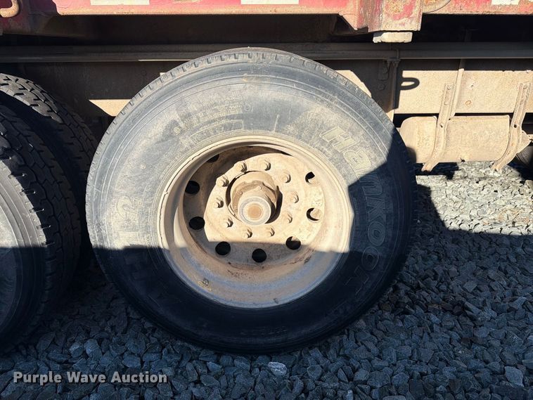 image for item YA5027 2006 Western Star 4900 crane truck