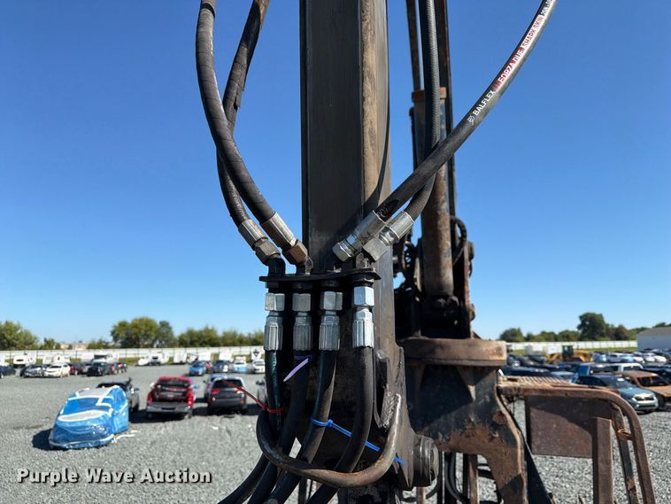 image for item YA5027 2006 Western Star 4900 crane truck