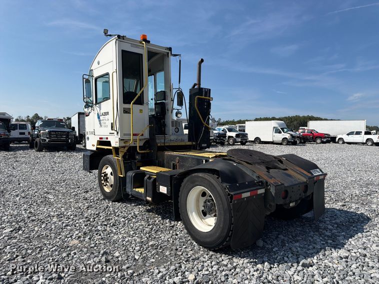 image for item YA5039 2020 Autocar Xspotter yard truck