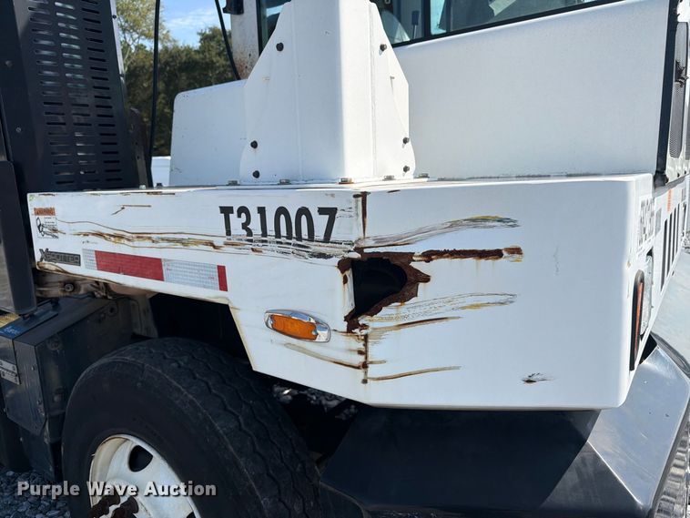 image for item YA5039 2020 Autocar Xspotter yard truck