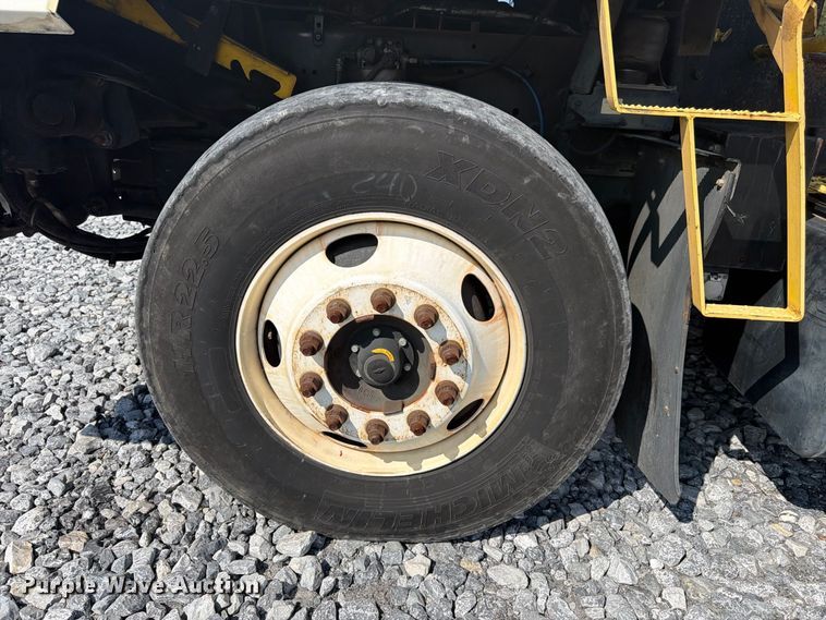 image for item YA5039 2020 Autocar Xspotter yard truck