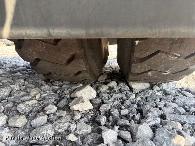image for item YA5039 2020 Autocar Xspotter yard truck