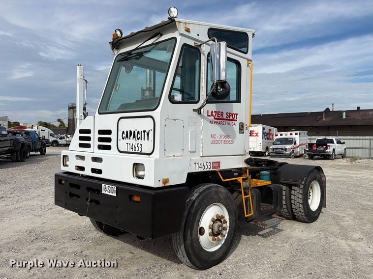 image for item YA5041 2004 Capacity Pro Spotter yard truck