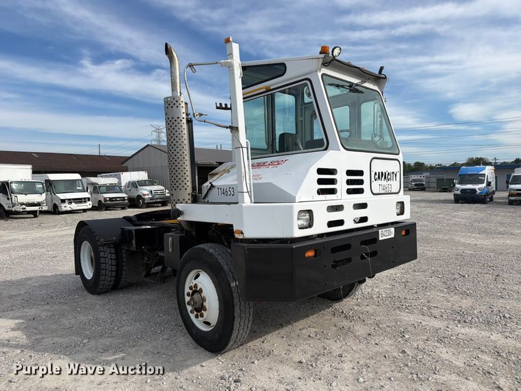 image for item YA5041 2004 Capacity Pro Spotter yard truck