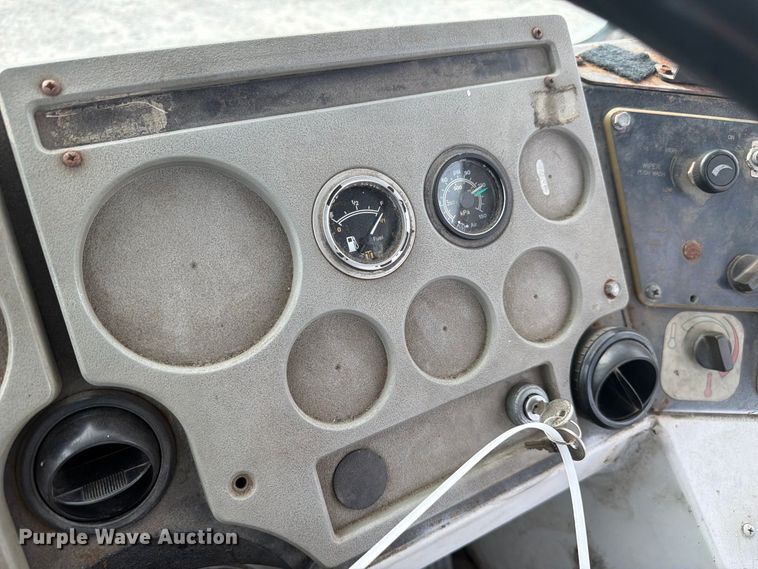 image for item YA5041 2004 Capacity Pro Spotter yard truck