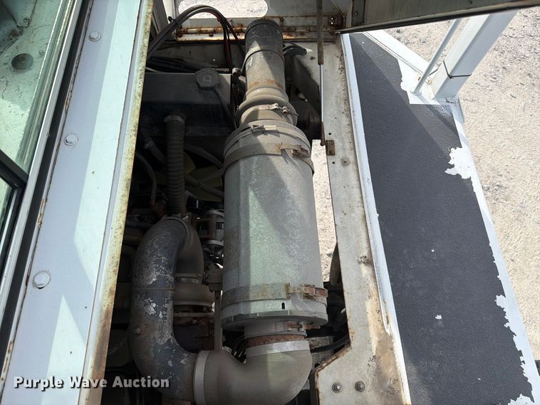 image for item YA5041 2004 Capacity Pro Spotter yard truck