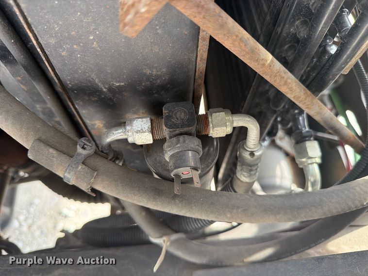 image for item YA5041 2004 Capacity Pro Spotter yard truck