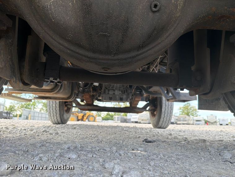 image for item YA5041 2004 Capacity Pro Spotter yard truck
