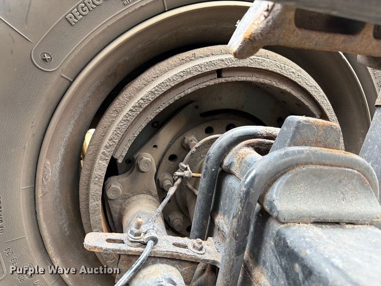 image for item YA5050 2019 Freightliner Cascadia semi truck