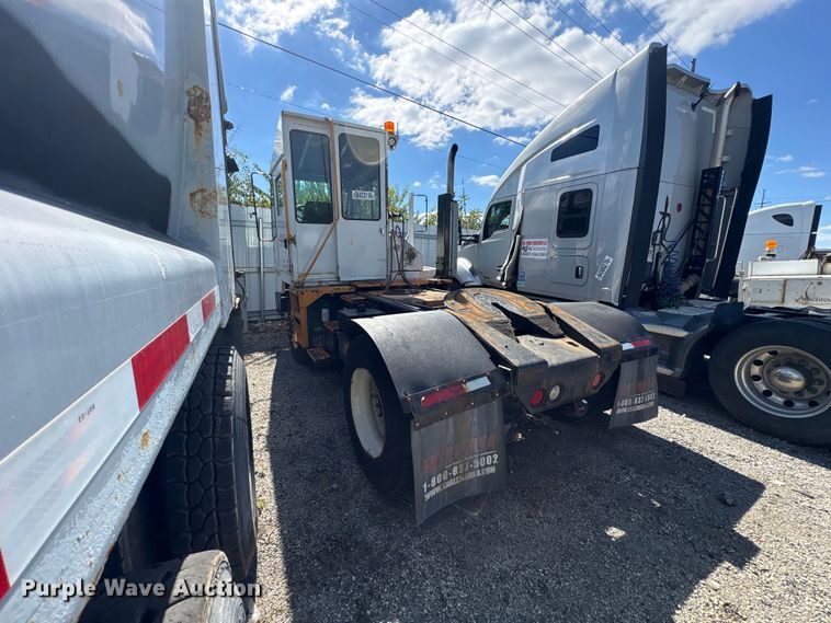 image for item YA5057 Kalmar Ottawa yard truck