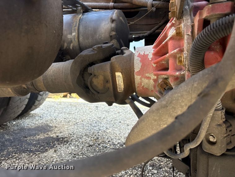 image for item YA5057 Kalmar Ottawa yard truck