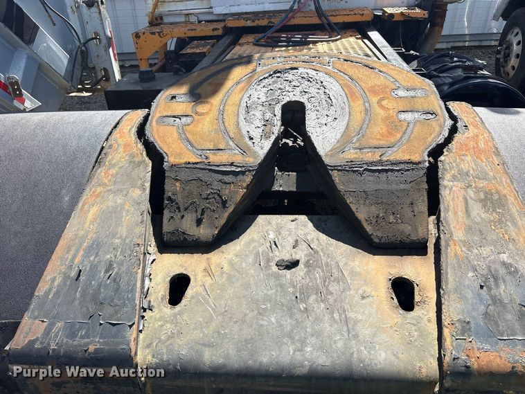 image for item YA5057 Kalmar Ottawa yard truck
