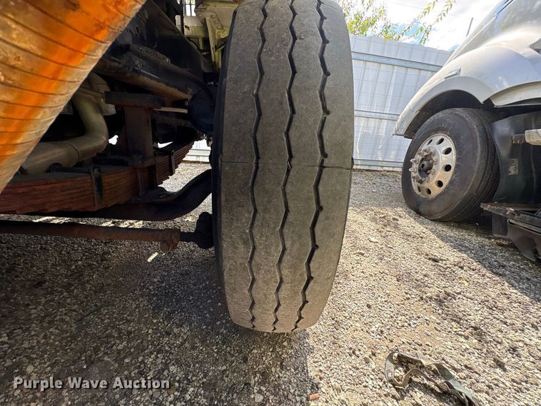image for item YA5057 Kalmar Ottawa yard truck