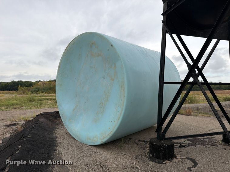 image for item DU8015 Poly tank
