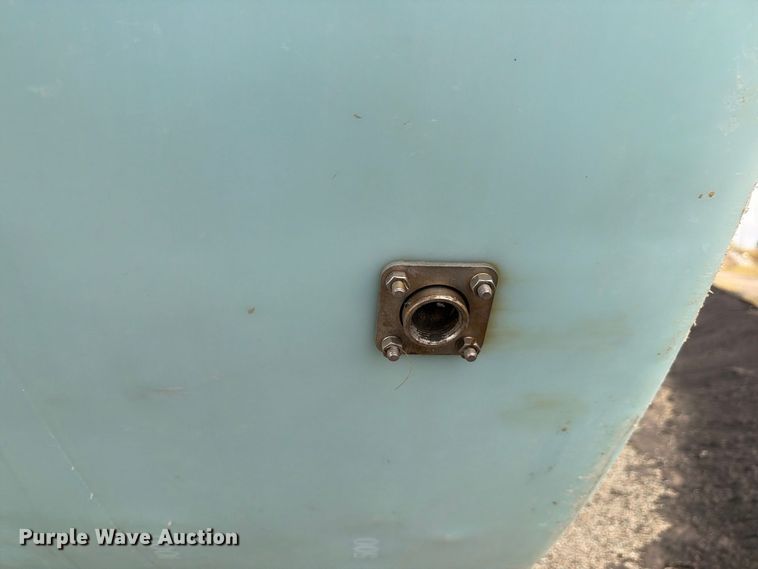 image for item DU8015 Poly tank