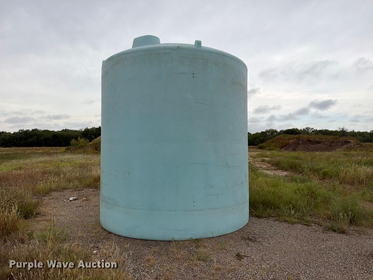 image for item DU8016 Poly tank