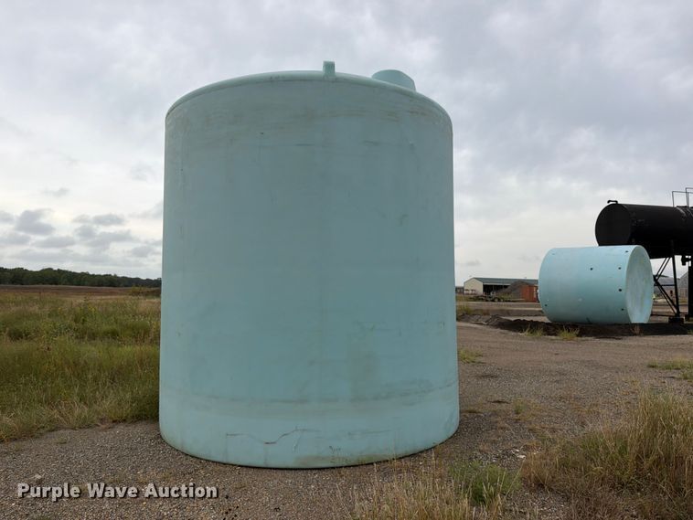 image for item DU8016 Poly tank