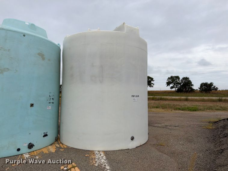 image for item DU8017 Varitech Var-tskani poly tank