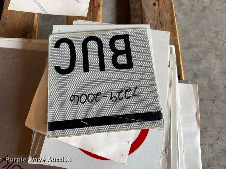 image for item DU8020 Safety equipment