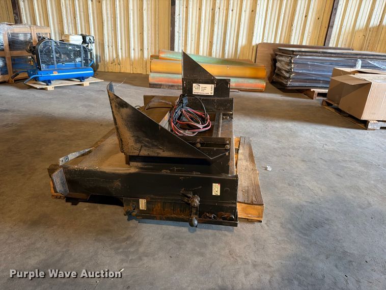 image for item DU8021 Tommy Gate 601040 end gate lift