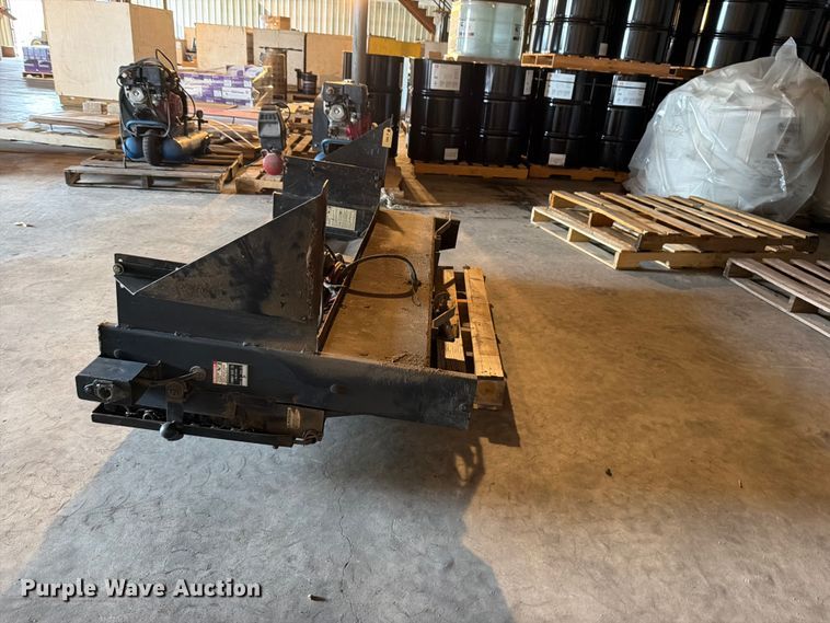 image for item DU8021 Tommy Gate 601040 end gate lift