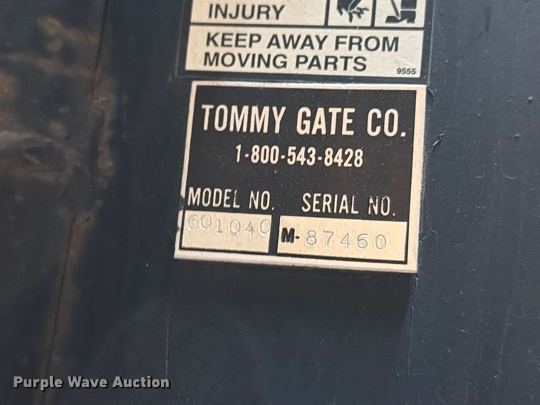 image for item DU8021 Tommy Gate 601040 end gate lift