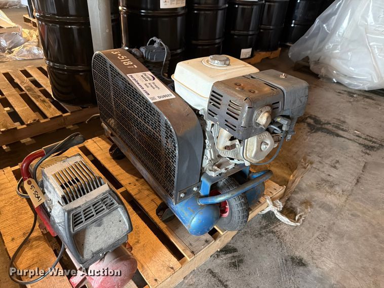 image for item DU8022 (3) air compressors