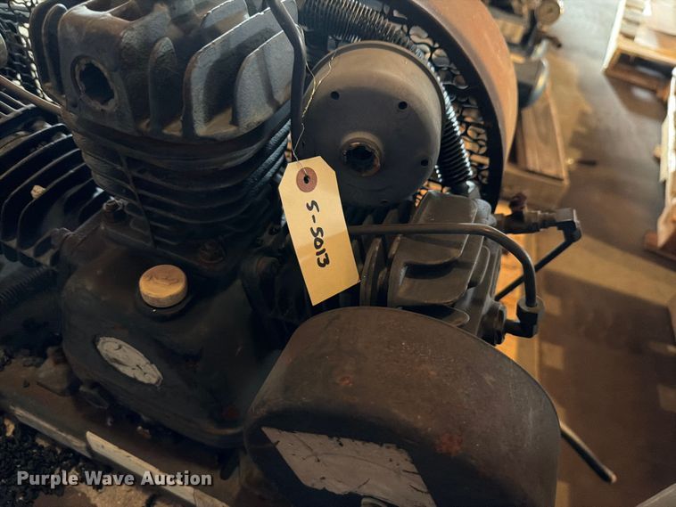 image for item DU8022 (3) air compressors