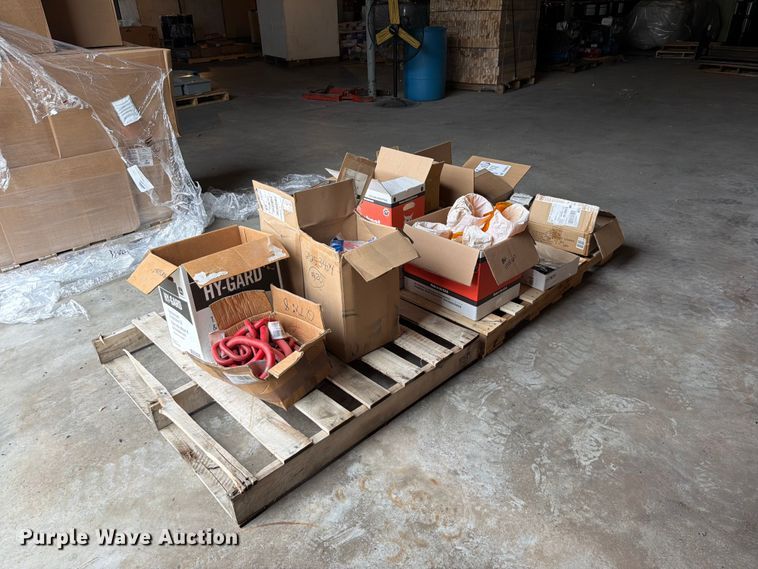 image for item DU8023 Parts and rigging