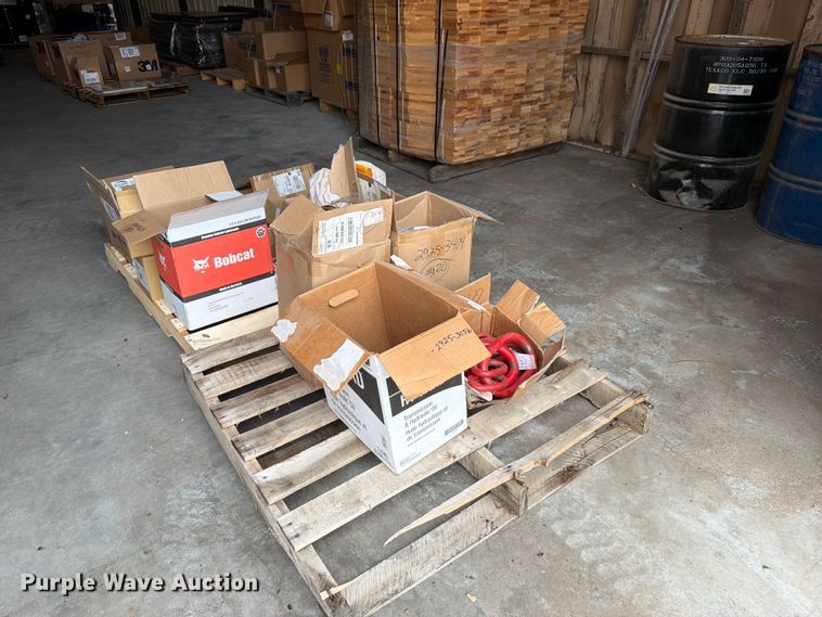 image for item DU8023 Parts and rigging