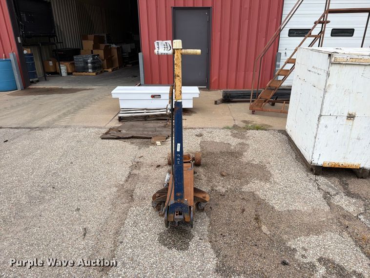 image for item DU8025 Floor jack