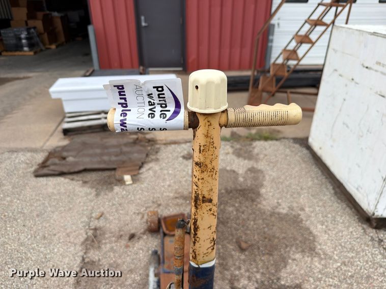 image for item DU8025 Floor jack