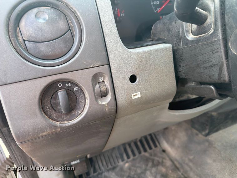 image for item DY3310 2008 Ford F150 pickup truck