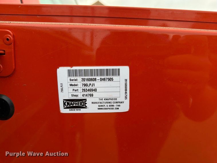 image for item DY3311 2016 Ford F250 Super Duty utility bed pickup truck