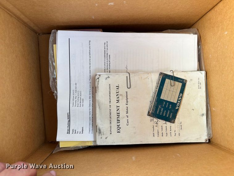 image for item DY3312 2004 Volvo L30B 