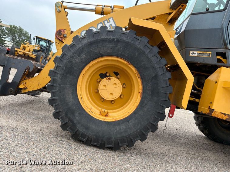 image for item DY3313 2003 John Deere 304H wheel loader