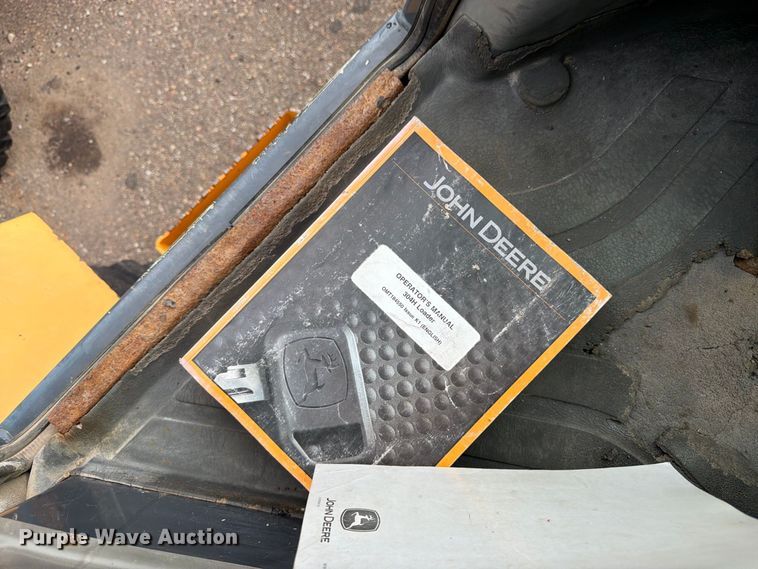 image for item DY3313 2003 John Deere 304H wheel loader