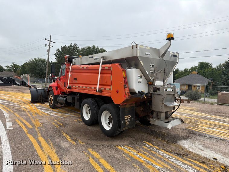 image for item DY3314 2005 International 7400 dump truck