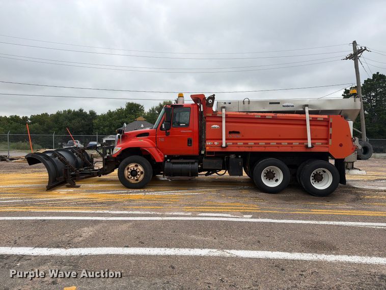 image for item DY3314 2005 International 7400 dump truck