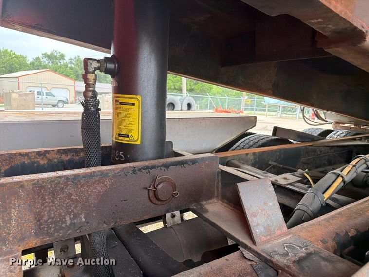 image for item DY3314 2005 International 7400 dump truck