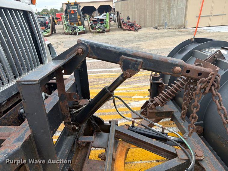 image for item DY3314 2005 International 7400 dump truck