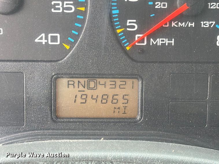 image for item DY3314 2005 International 7400 dump truck