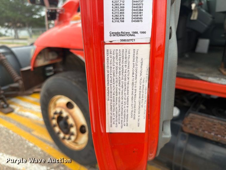 image for item DY3314 2005 International 7400 dump truck