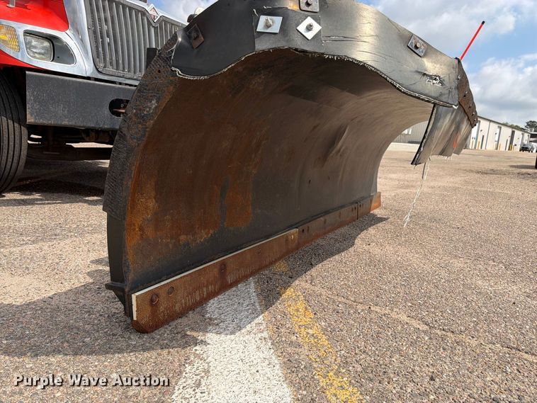 image for item DY3315 2007 International 7400 dump truck